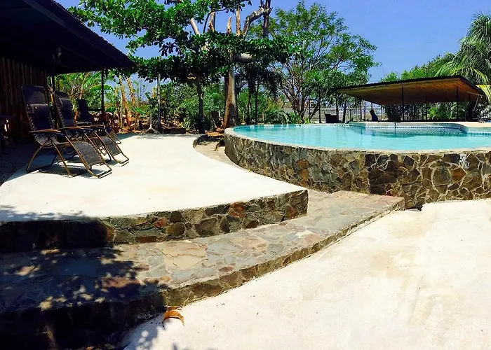 Hotel Flamingo Cabinas 3*