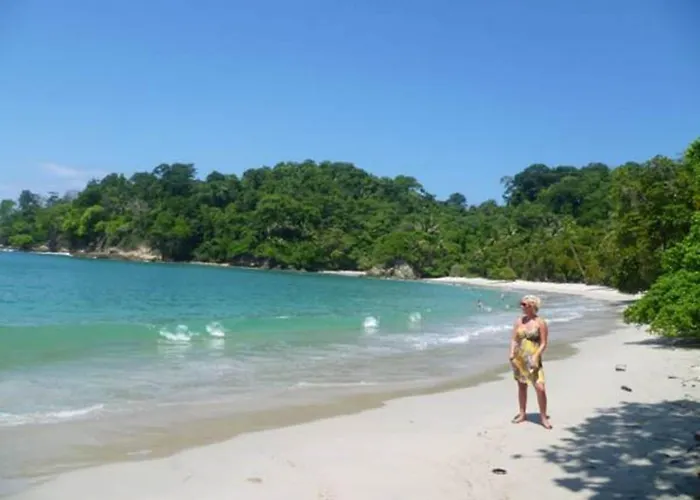 Flamingo Cabinas 3*